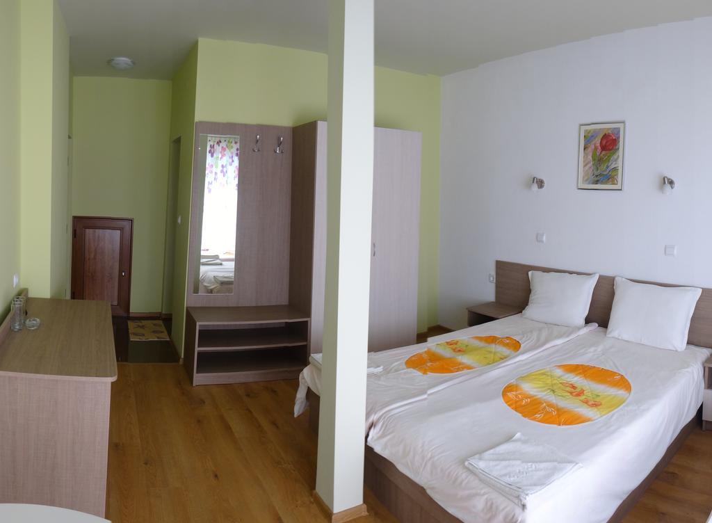 Guest House Rosa Kiten  Chambre photo