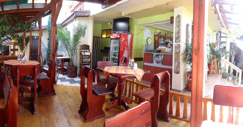 Guest House Rosa Kiten  Extérieur photo