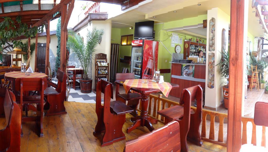 Guest House Rosa Kiten  Extérieur photo